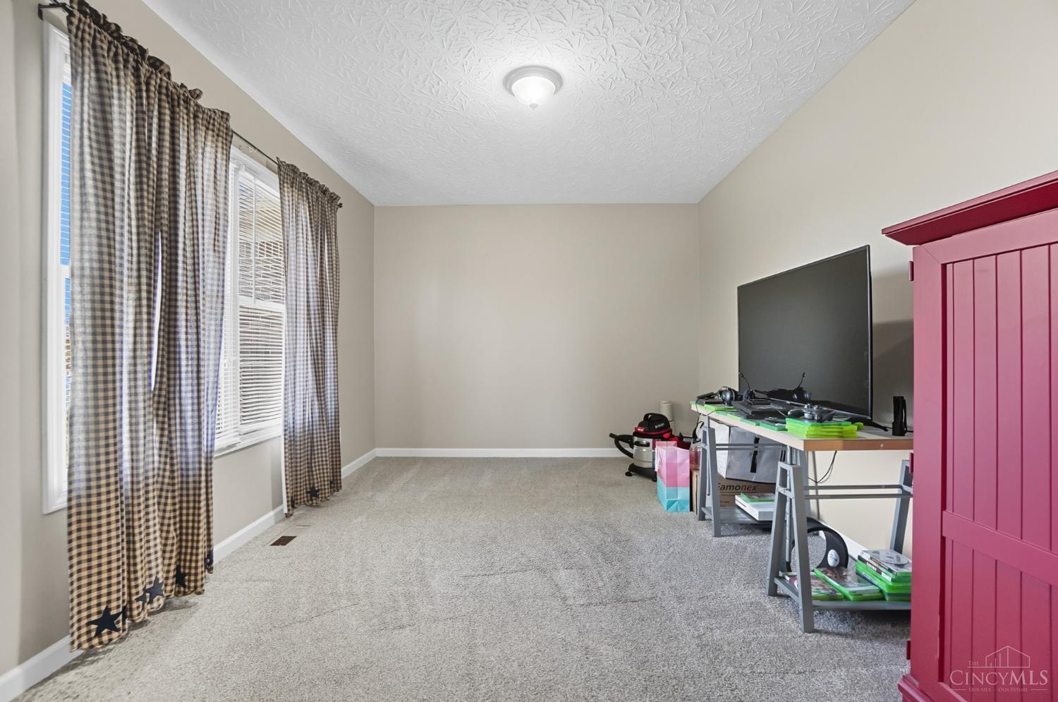 5887 Shaker Road