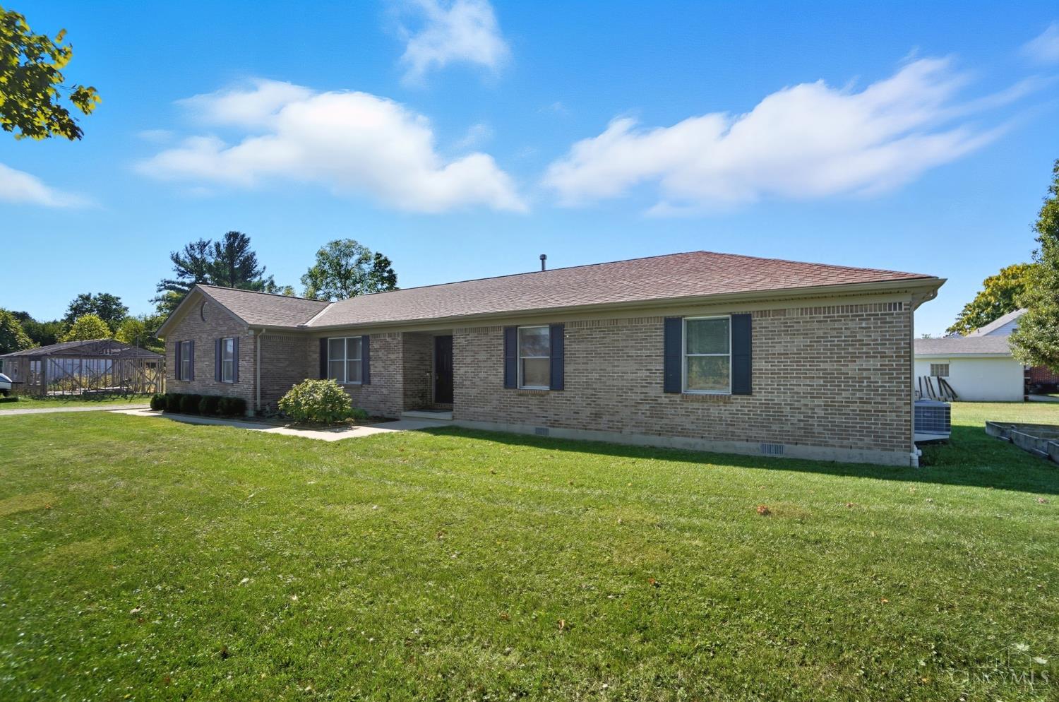 5887 Shaker Road
