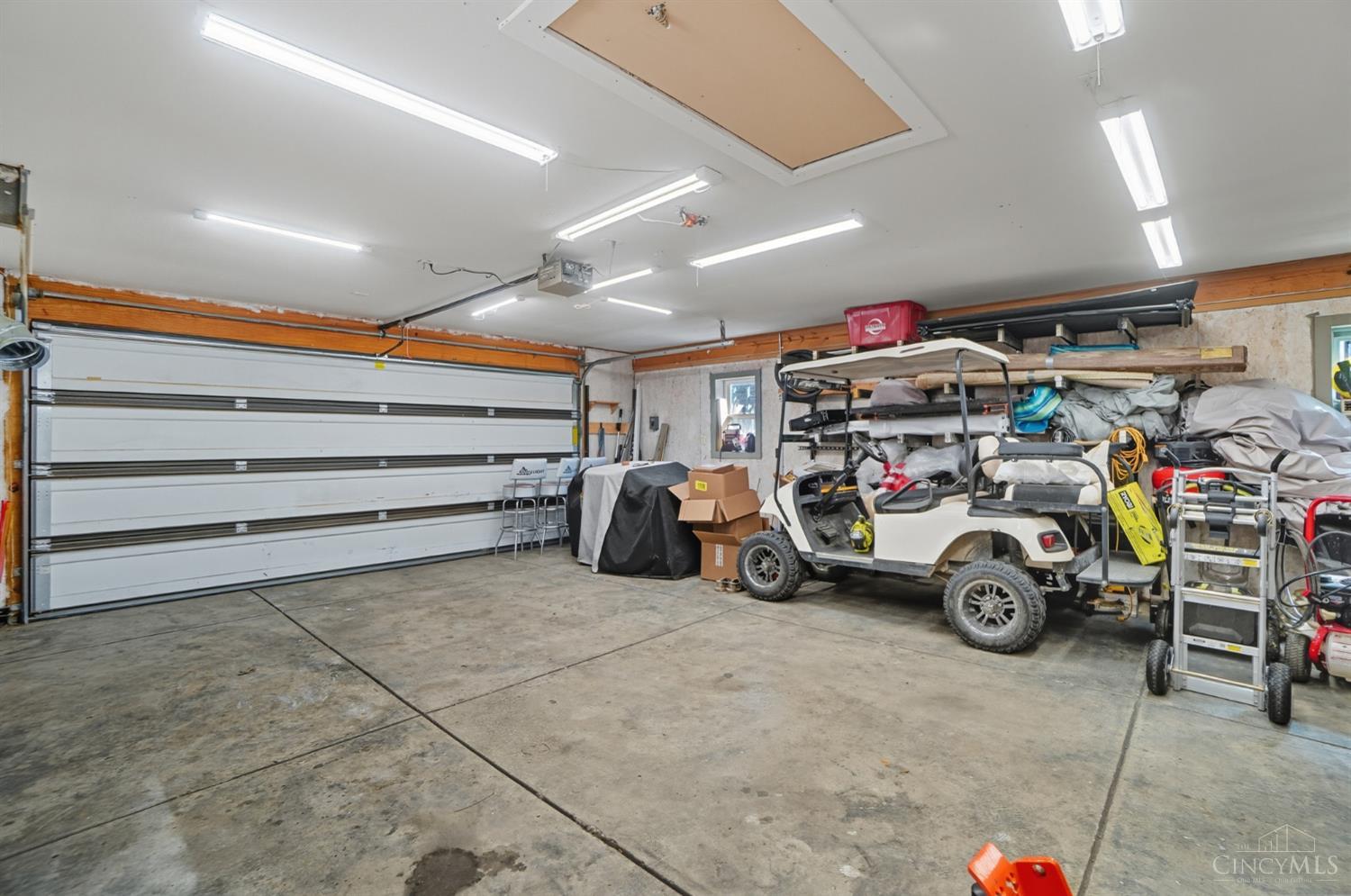 5887 Shaker Road