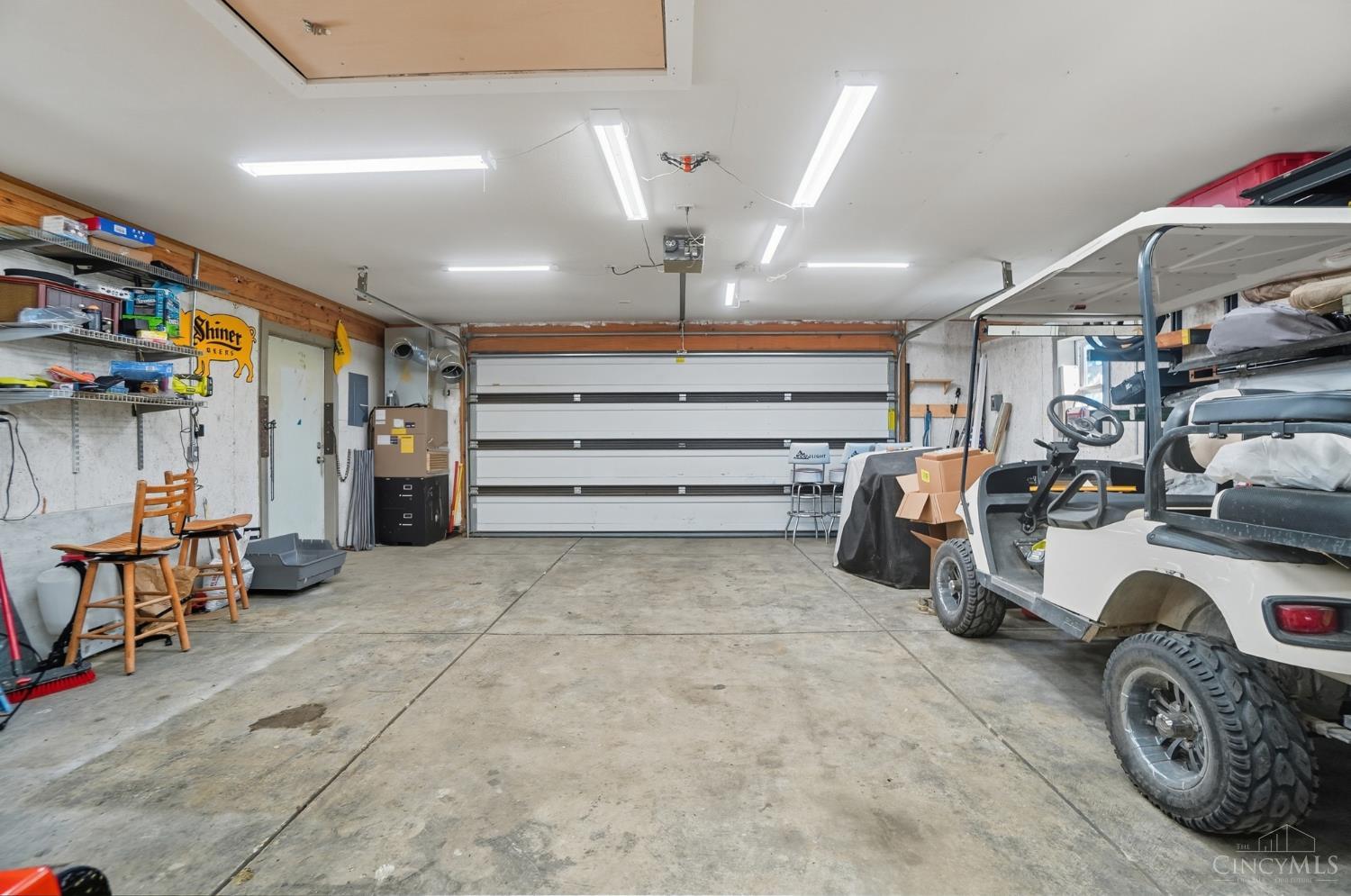 5887 Shaker Road
