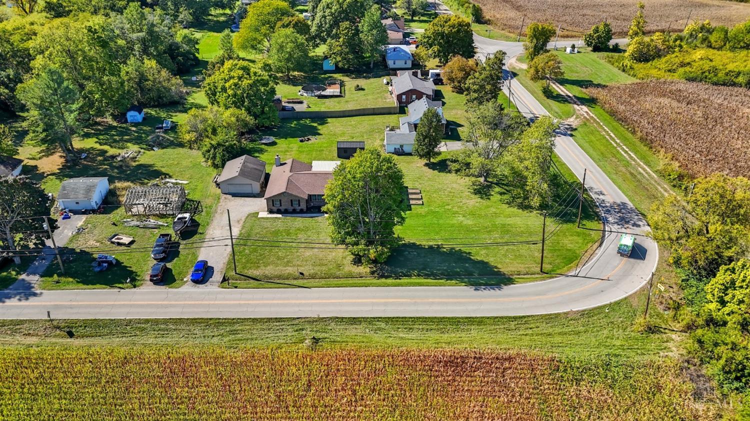 5887 Shaker Road