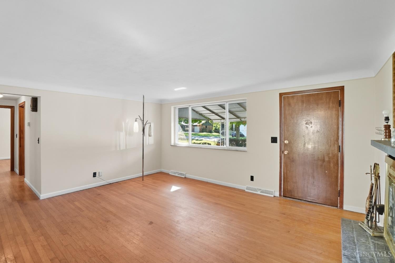 580 Lang Road