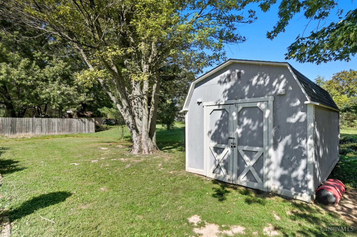 580 Lang Road