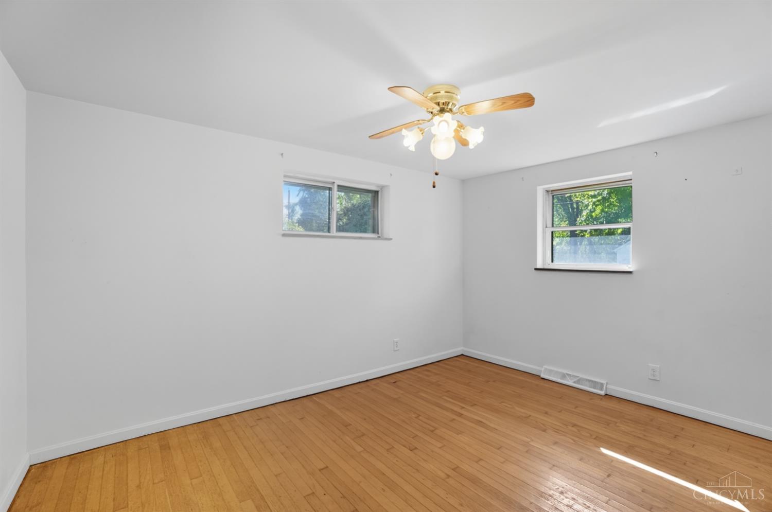580 Lang Road
