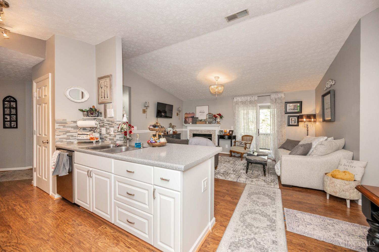548 Aspen Glen Drive 1012