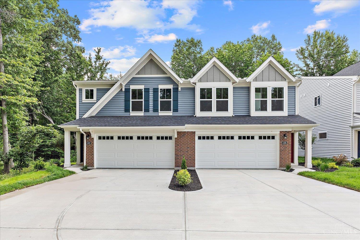 1595 Summerview Lane