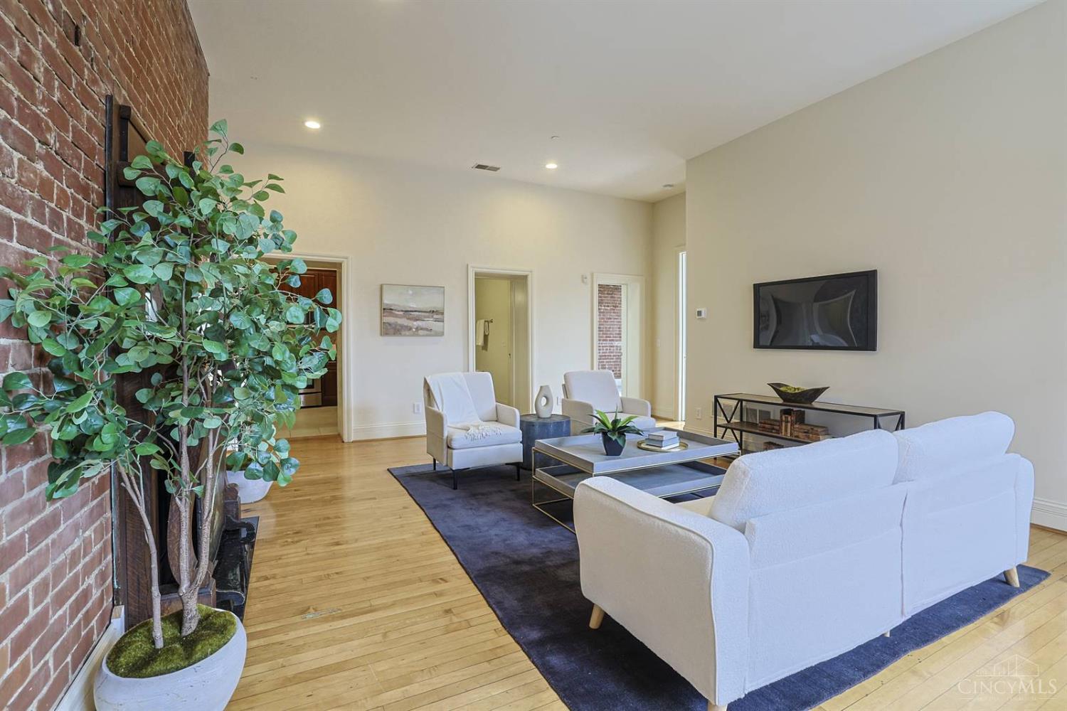 1125 St Gregory Street Unit: 301