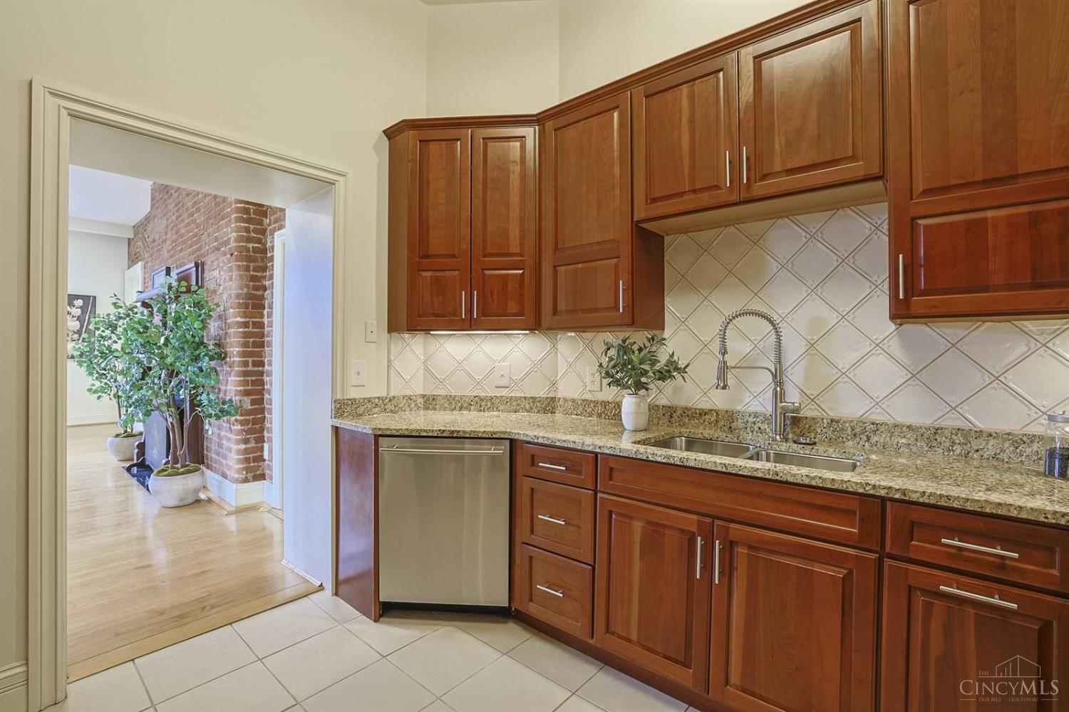 1125 St Gregory Street Unit: 301