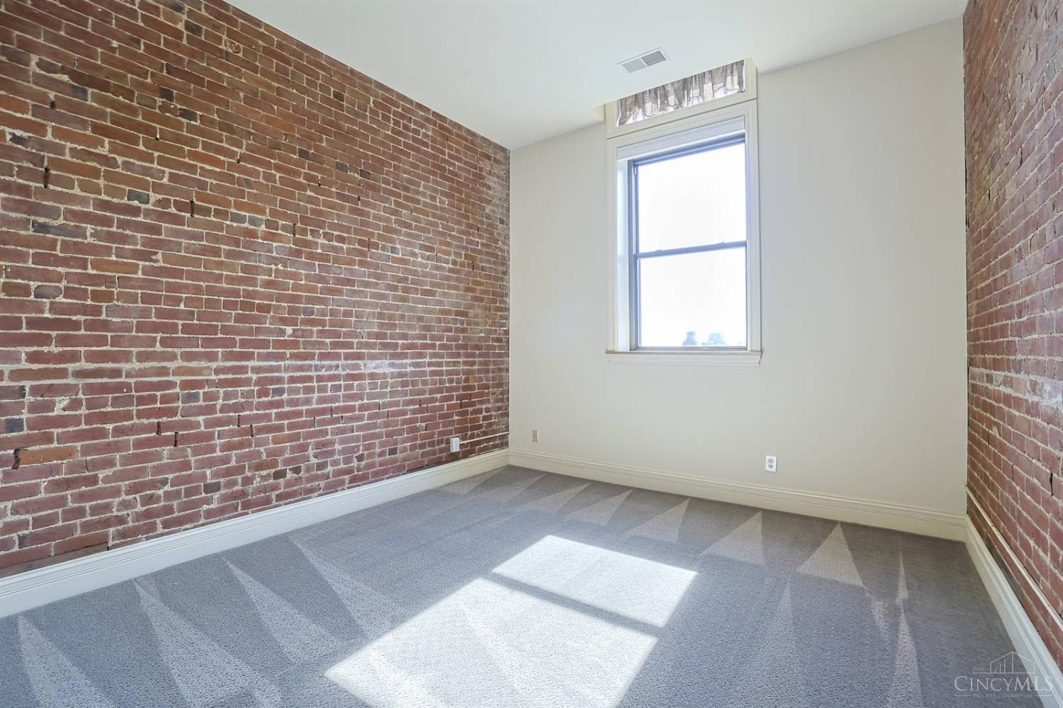 1125 St Gregory Street Unit: 301