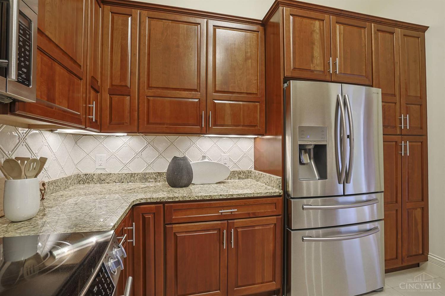 1125 St Gregory Street Unit: 301