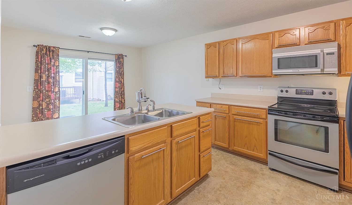 6445 Eagleview Drive