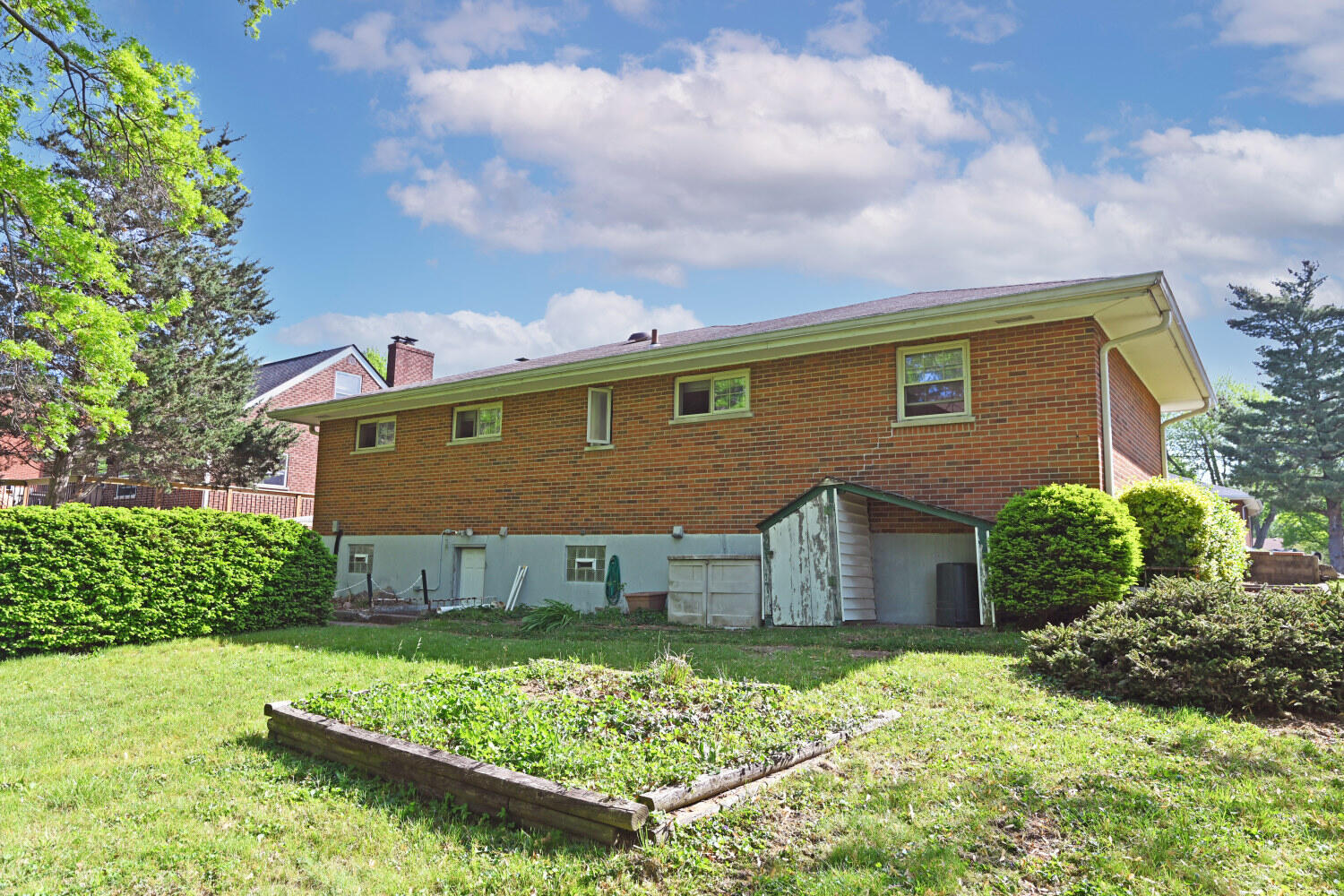 910 Kenridge Drive