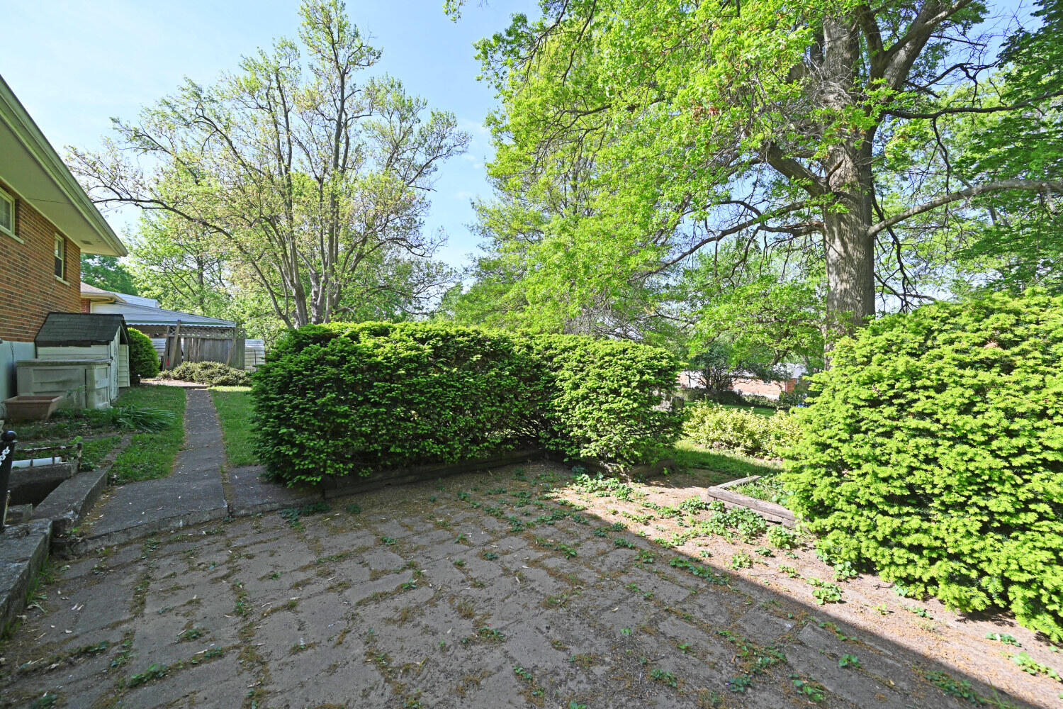 910 Kenridge Drive