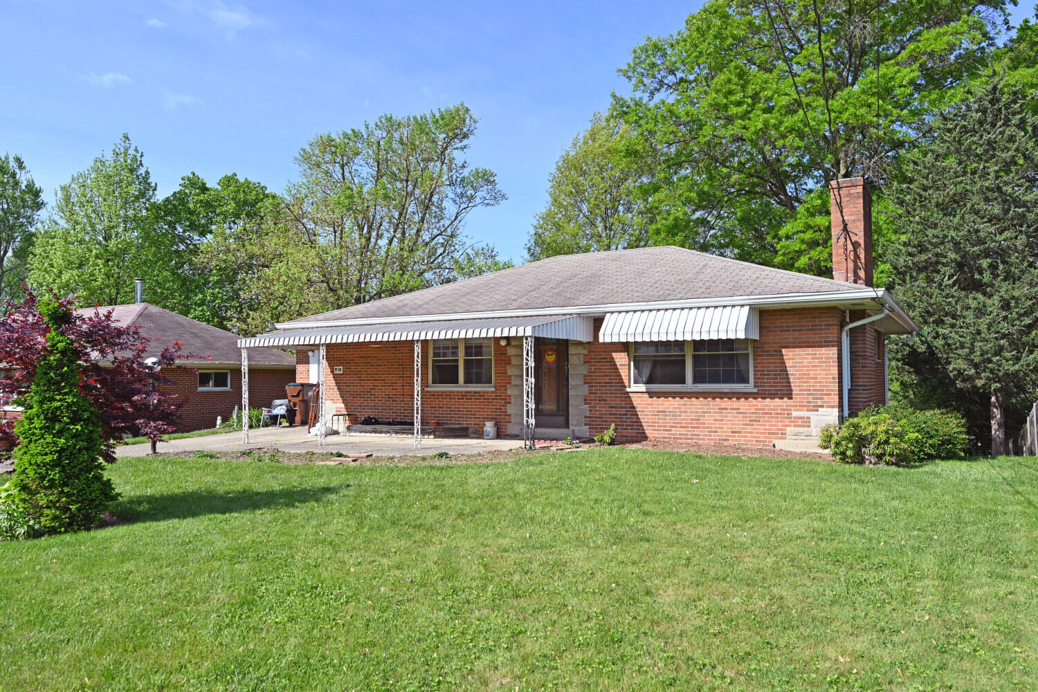 910 Kenridge Drive
