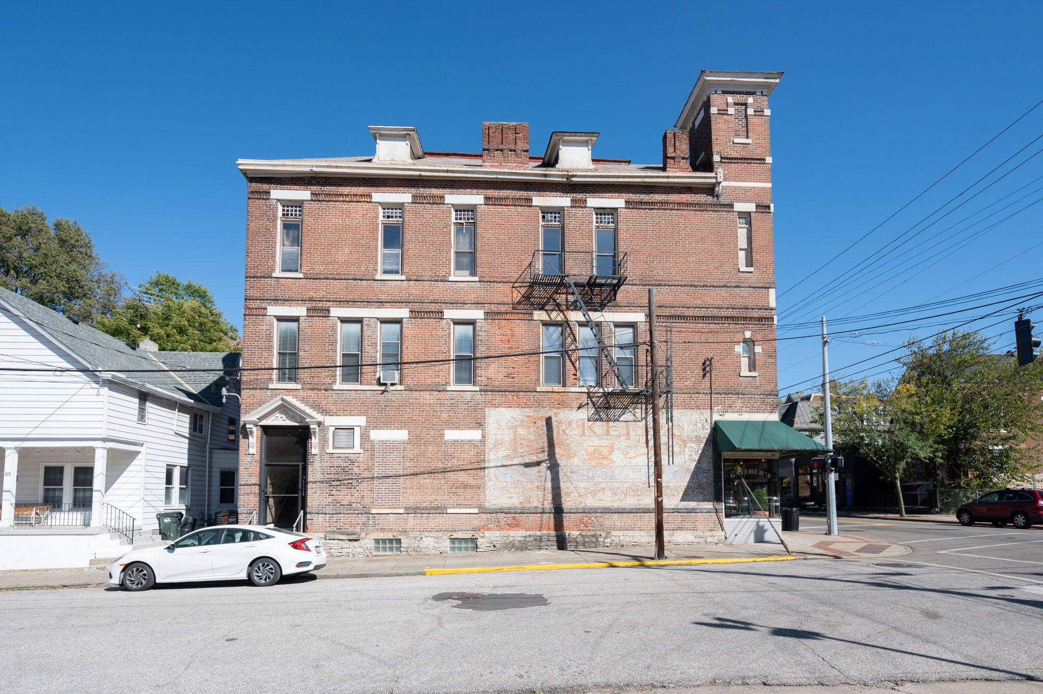 336 Elm Street