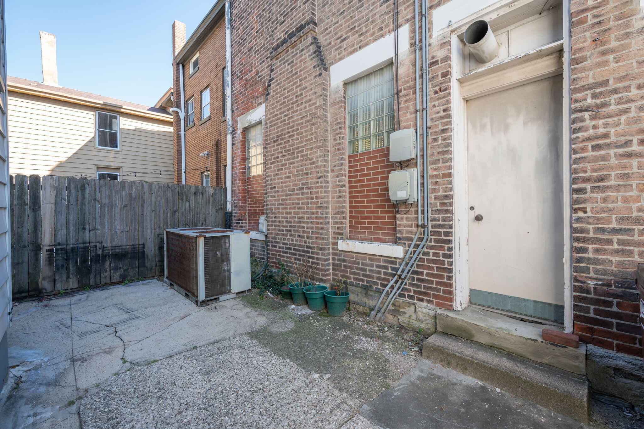 336 Elm Street