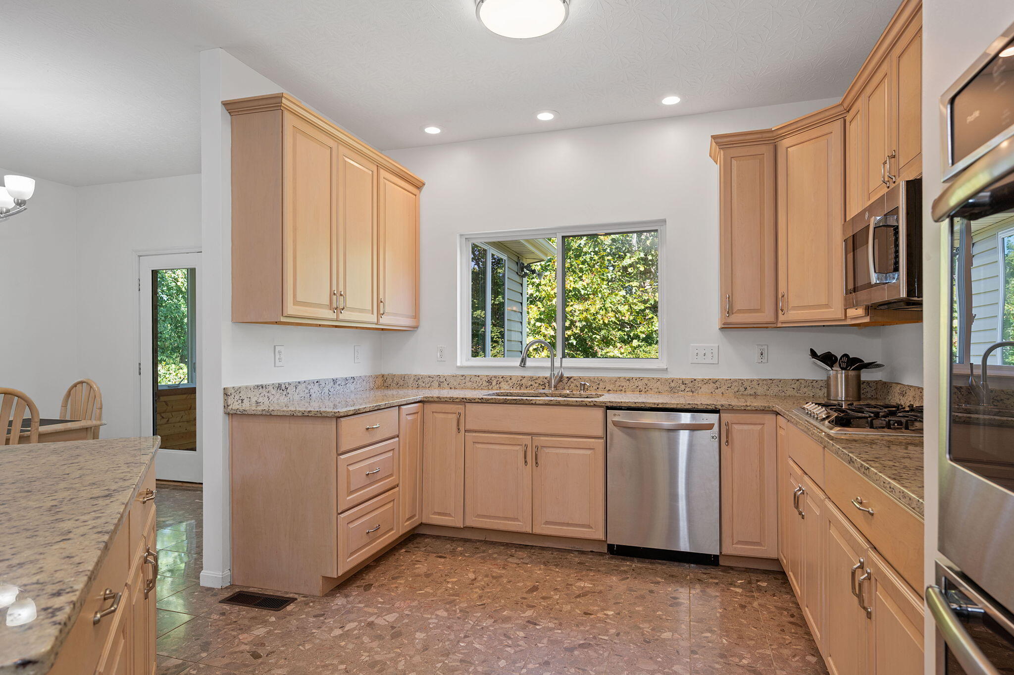 1860 Windingvine Court