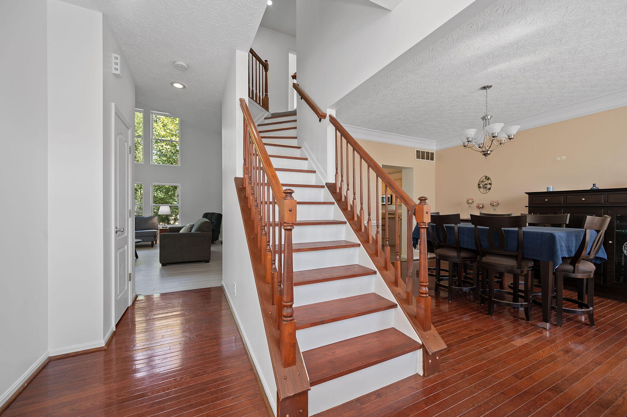 1860 Windingvine Court