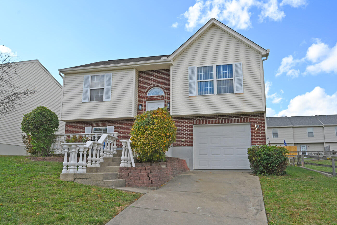 4769 Buttonwood Drive