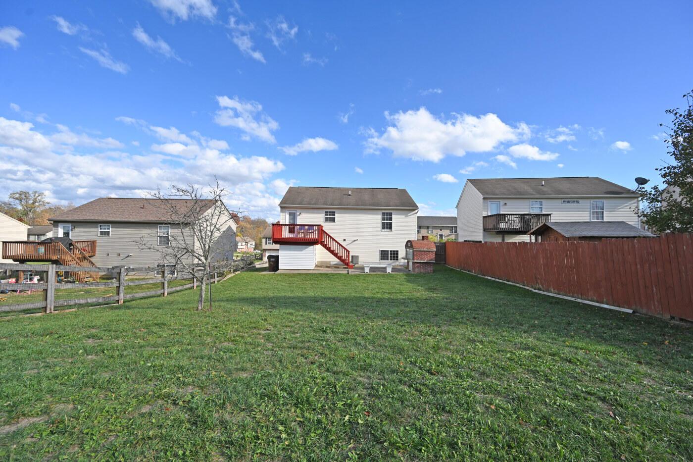 4769 Buttonwood Drive