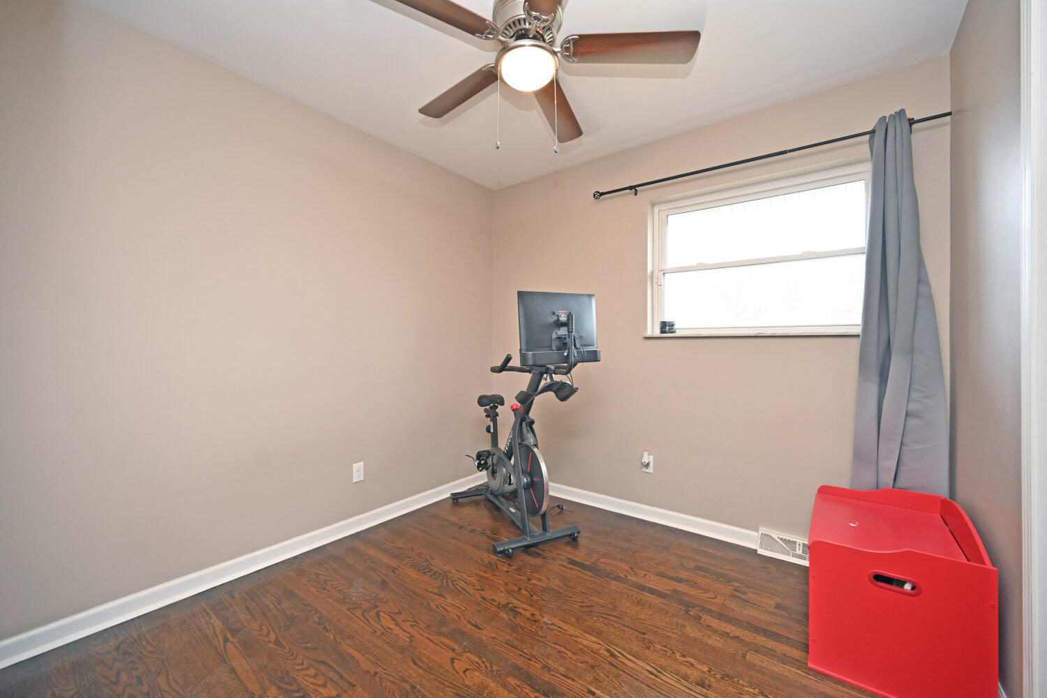 3424 Maple Tree Lane