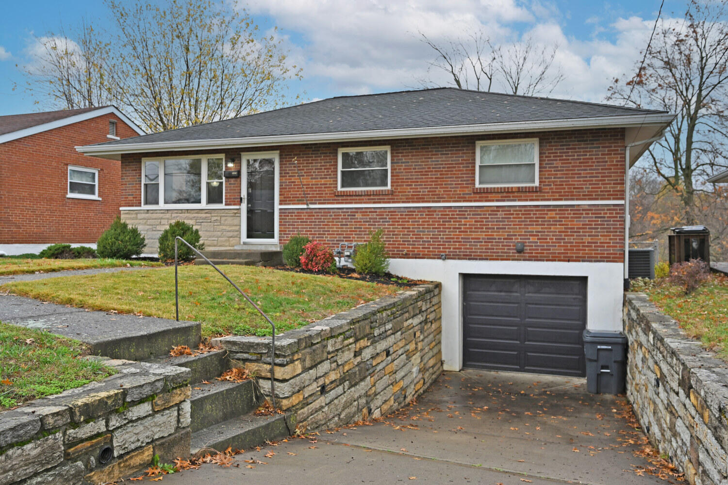 3424 Maple Tree Lane