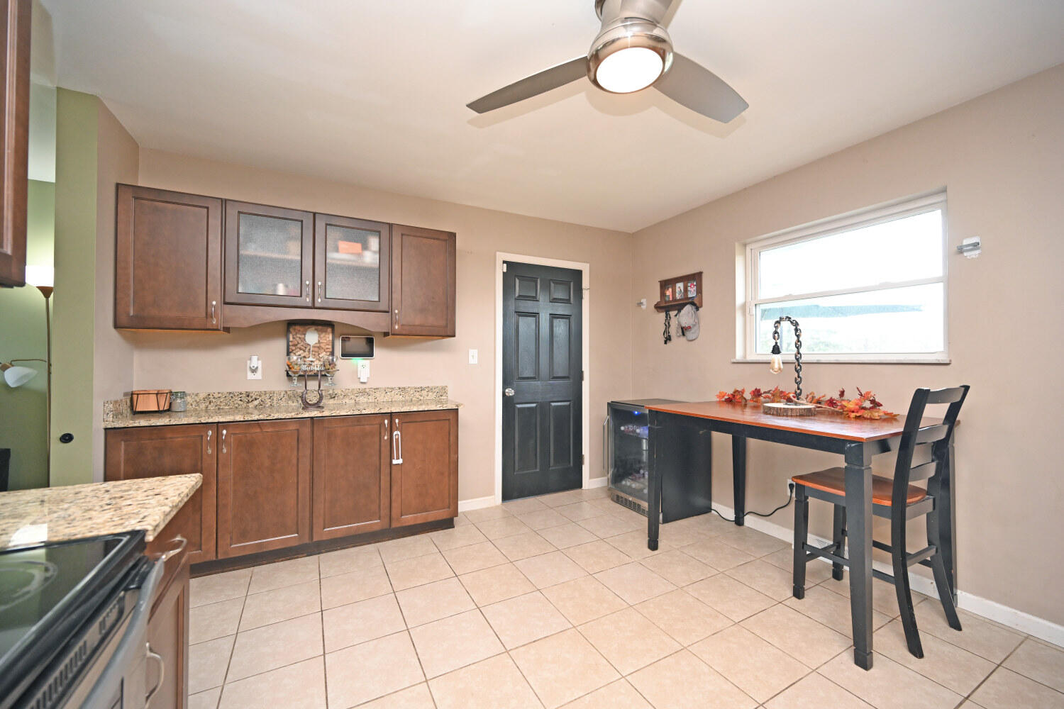 3424 Maple Tree Lane