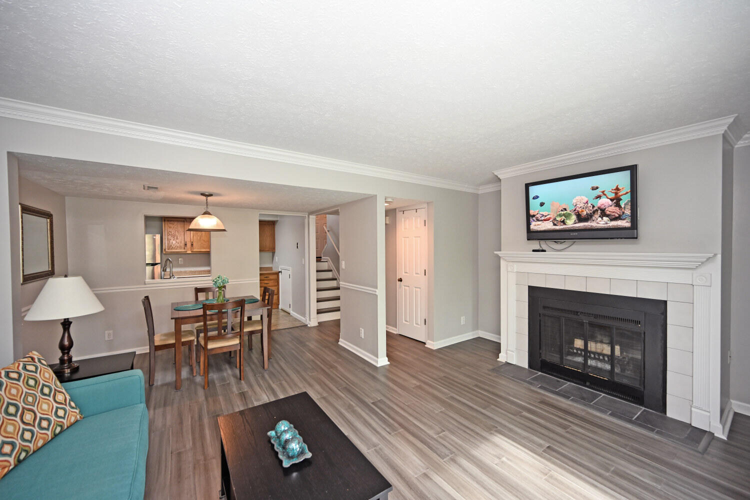 6359 Cliffside Drive