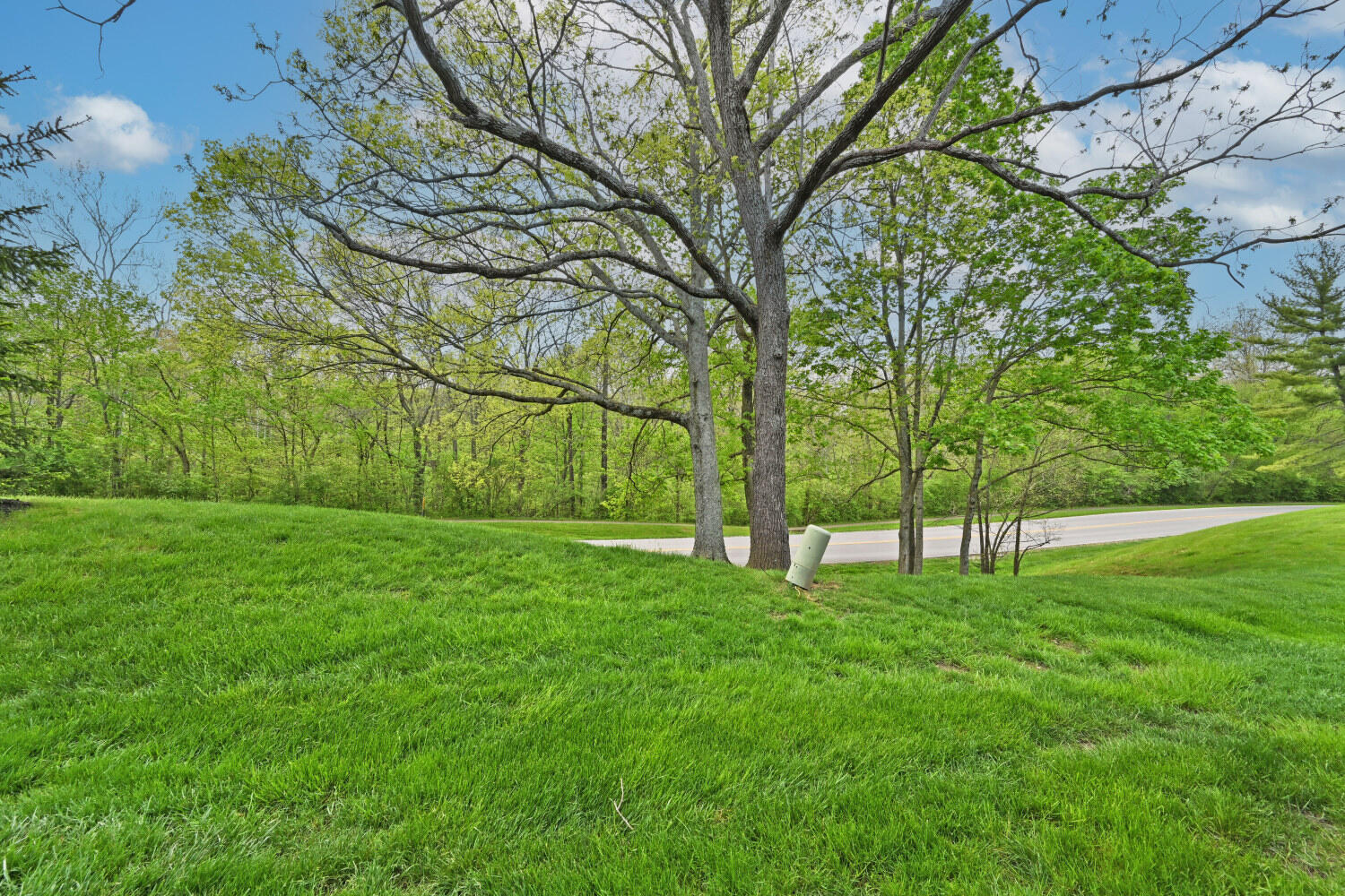 6359 Cliffside Drive
