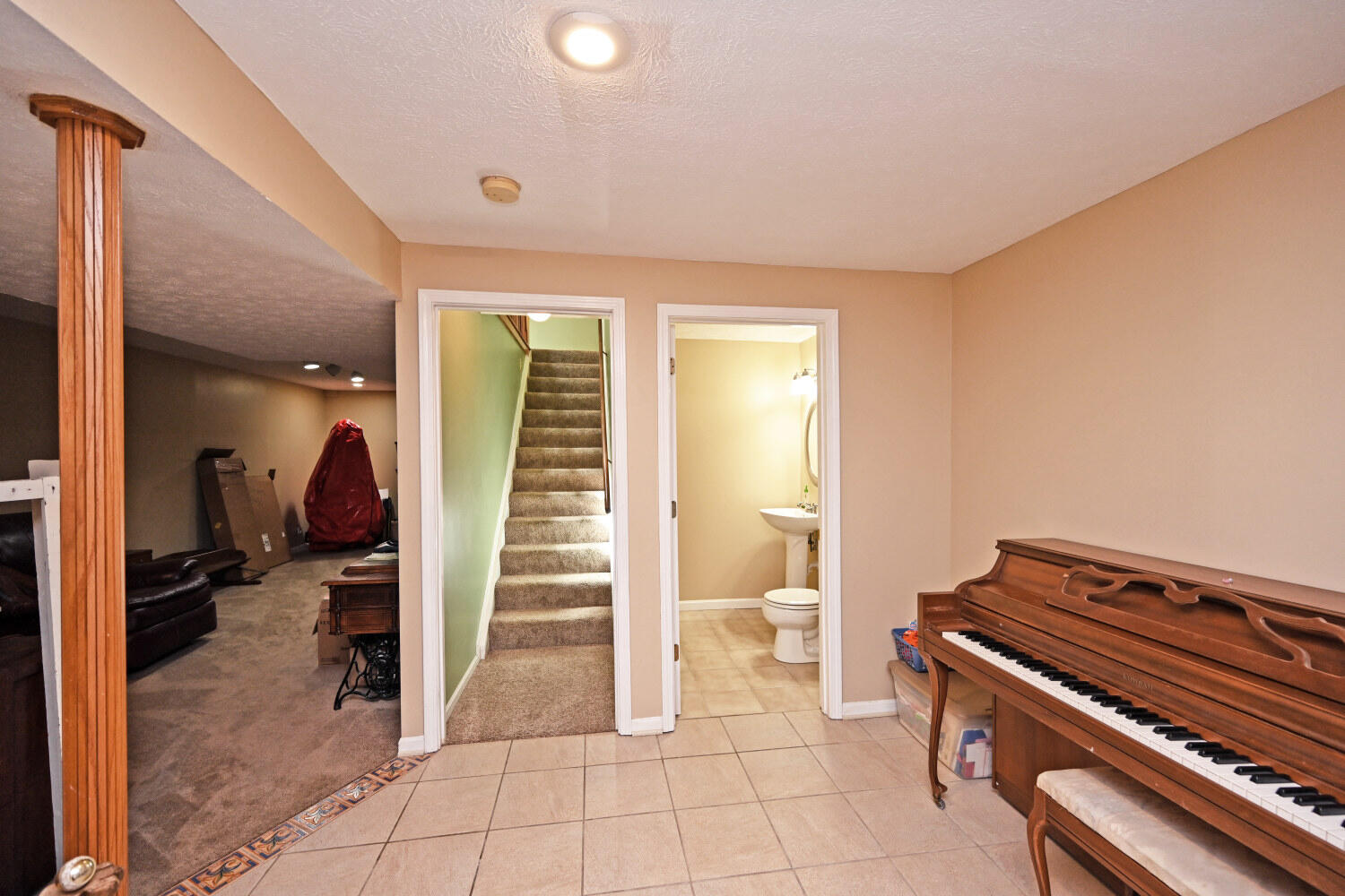 5284 Country Club Lane