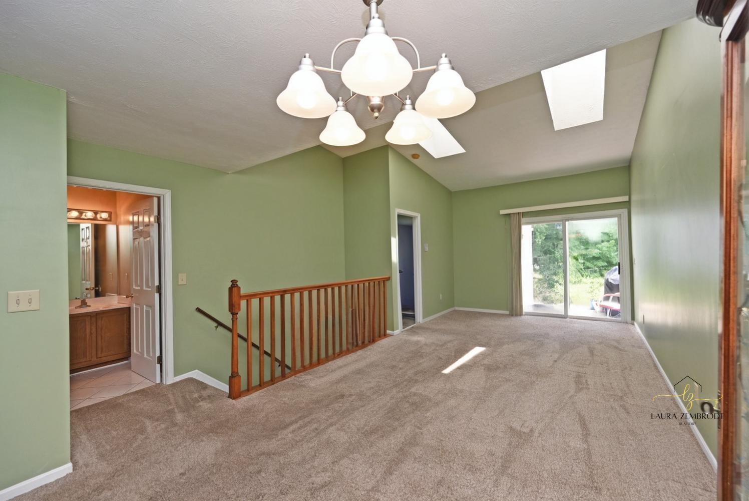 5284 Country Club Lane