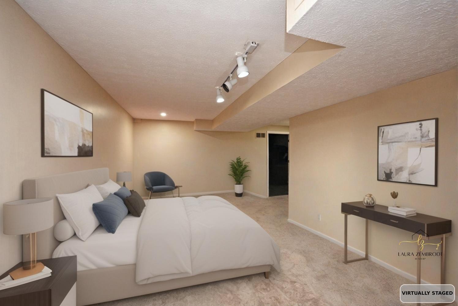 5284 Country Club Lane
