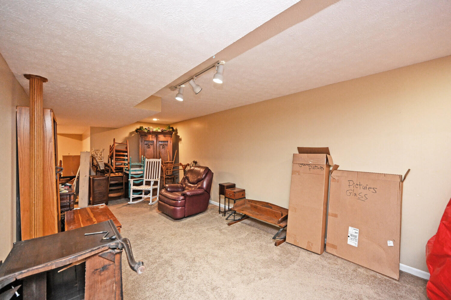 5284 Country Club Lane