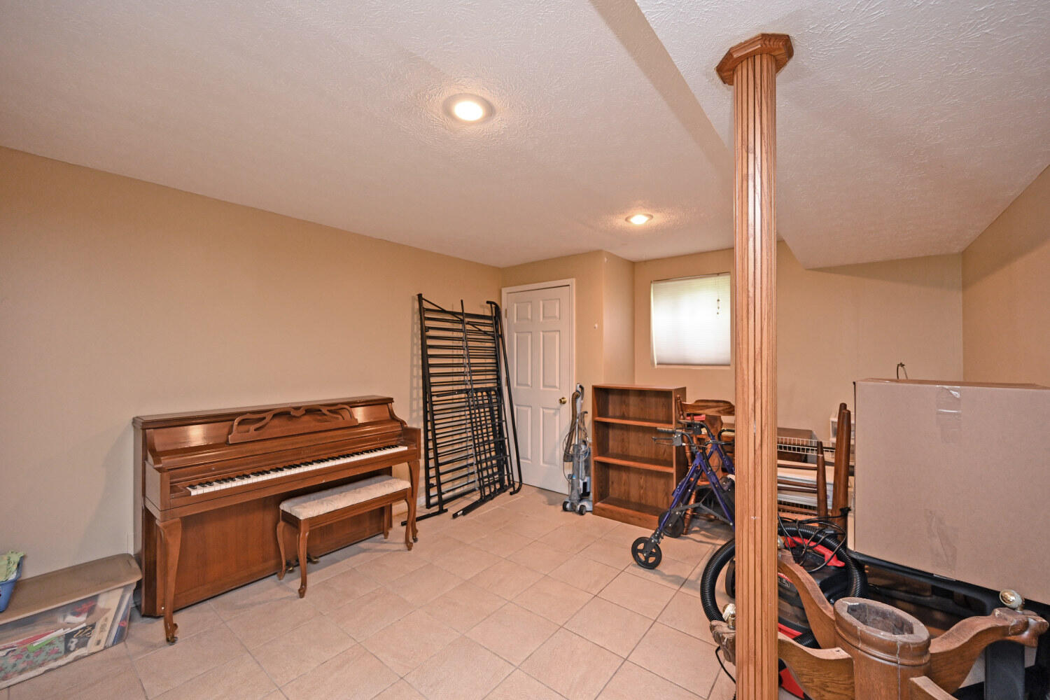 5284 Country Club Lane