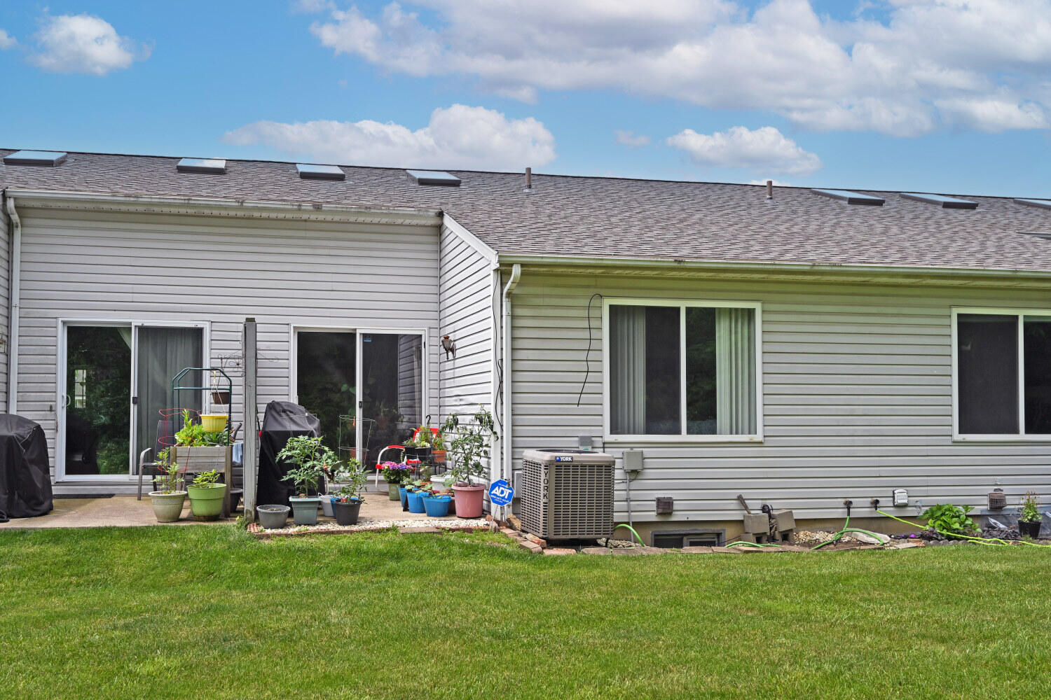 5284 Country Club Lane