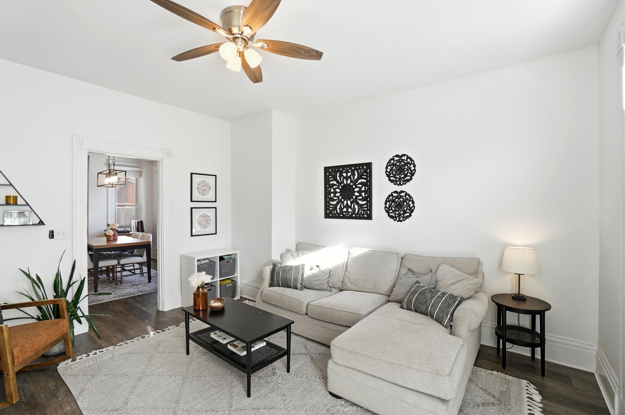 310-312 W 7th Street