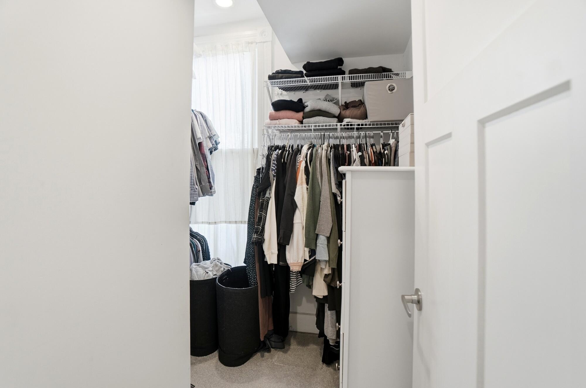 310-312 W 7th Street