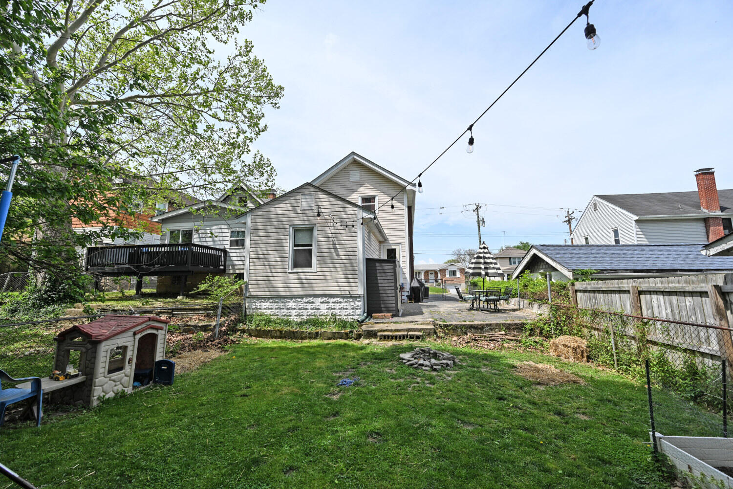 4312 Church Street