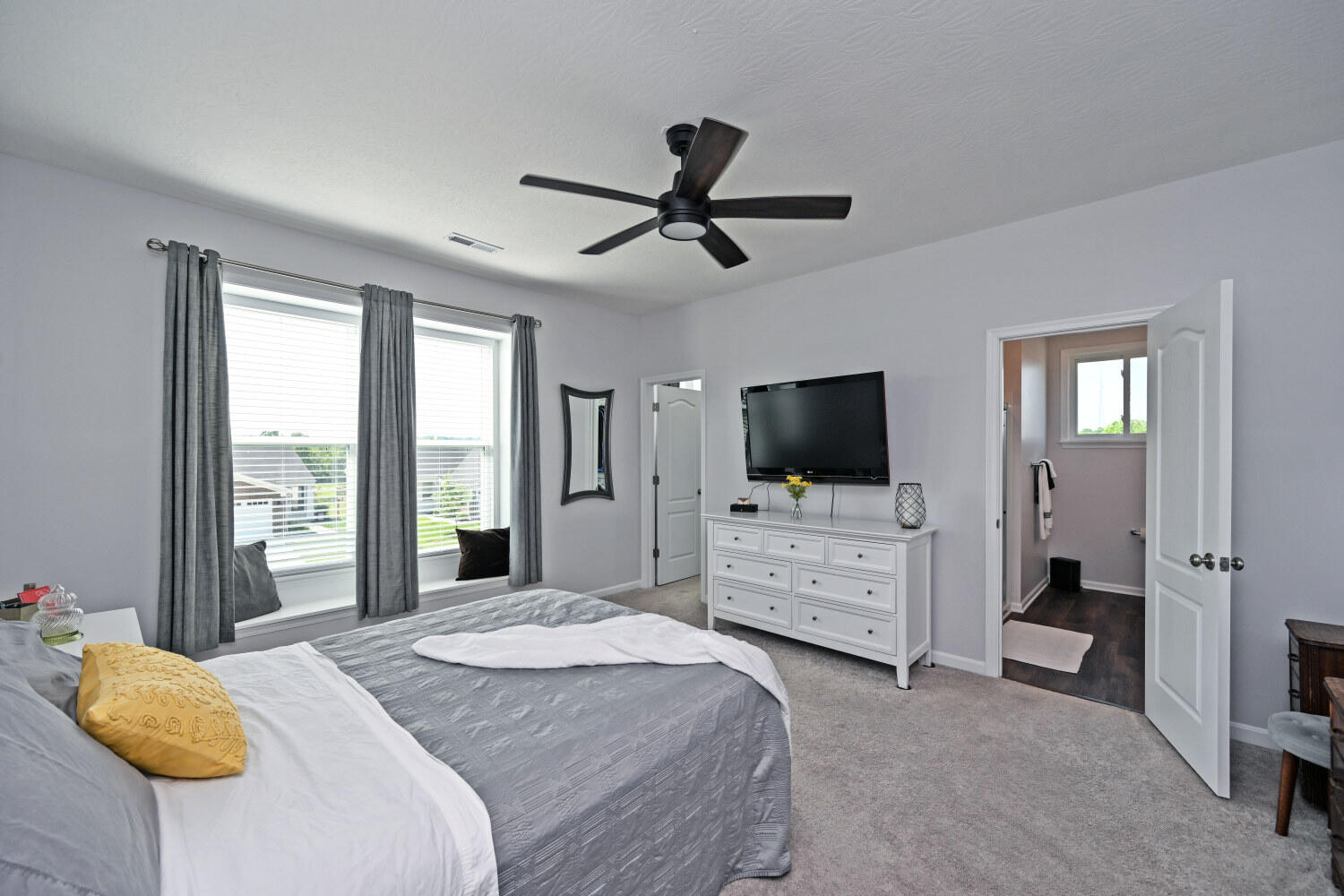 11136 Dairybarn Lane