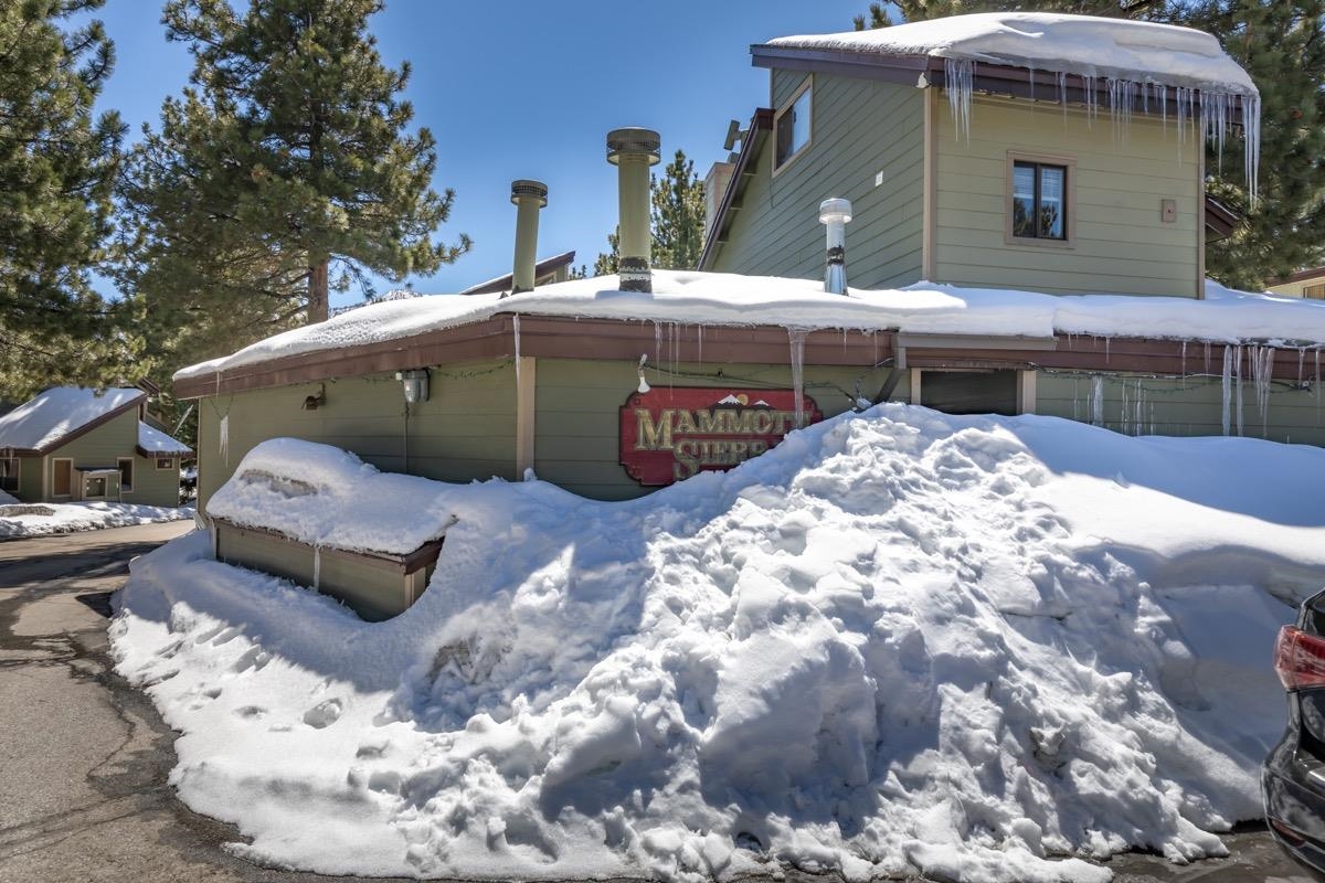 2059 Meridian Boulevard Unit: Mammoth Sierra Townhomes