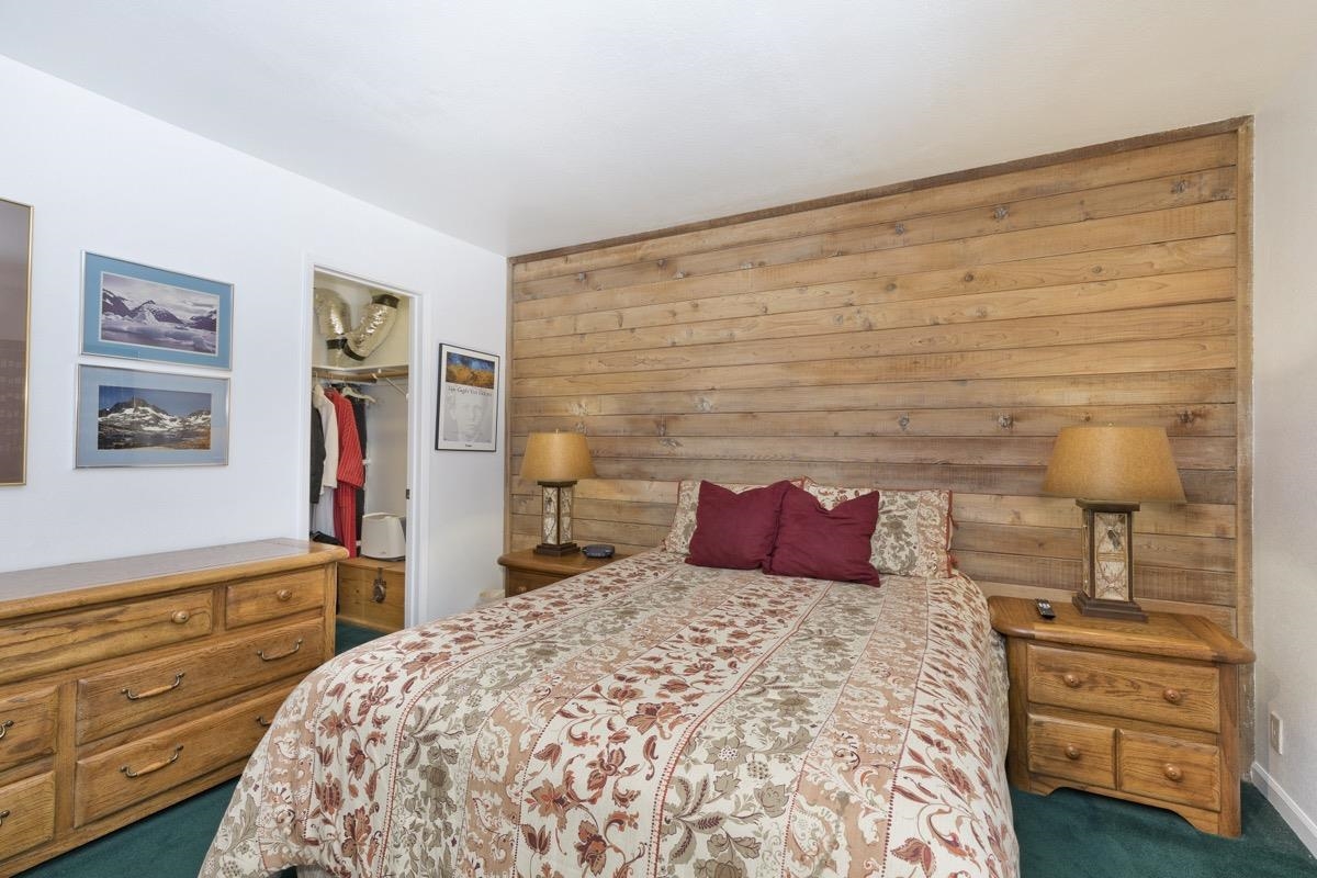 2059 Meridian Boulevard Unit: Mammoth Sierra Townhomes