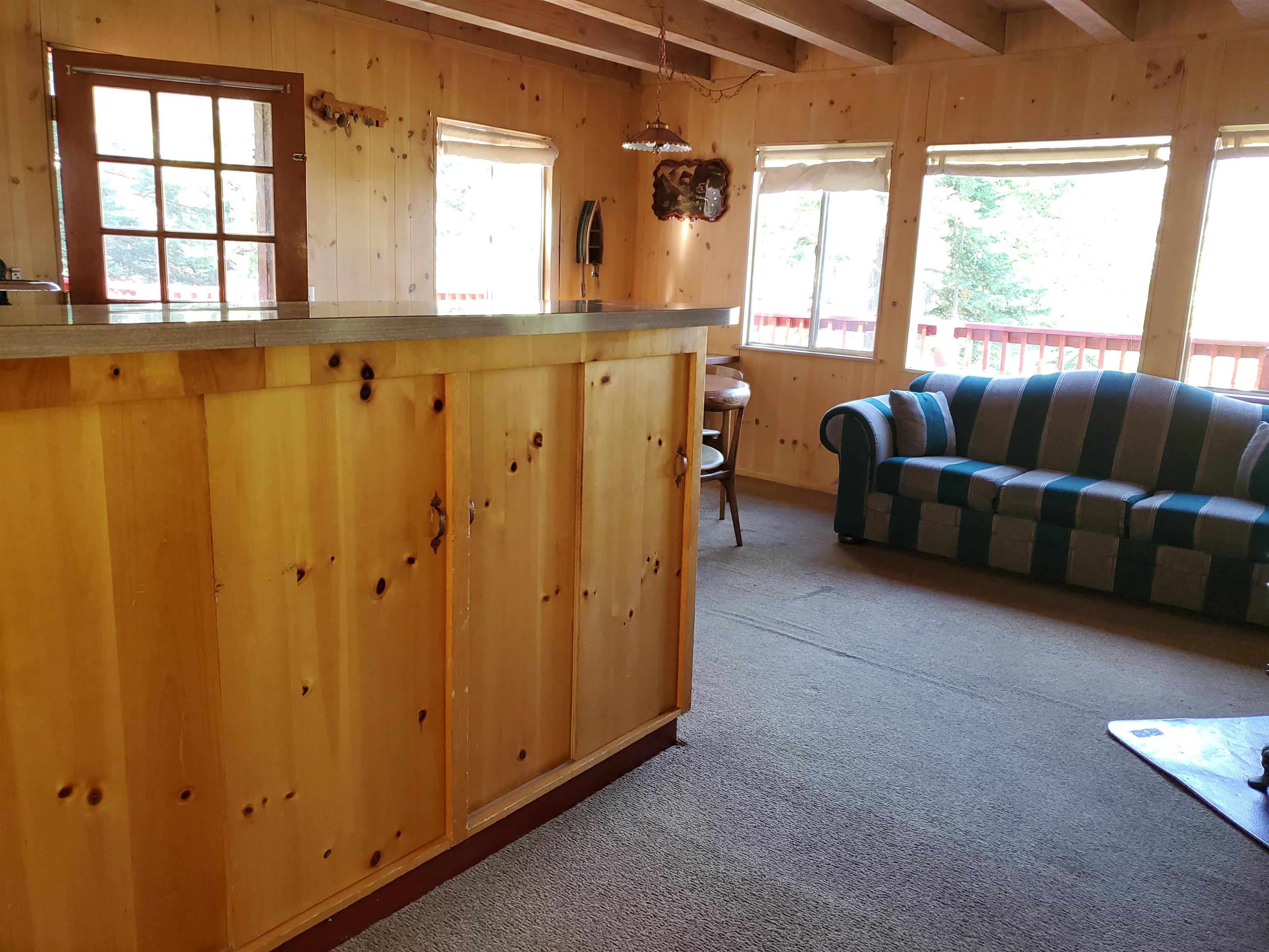 215 Eagles Nest
