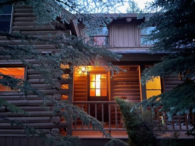 11919 Twin Lakes Road