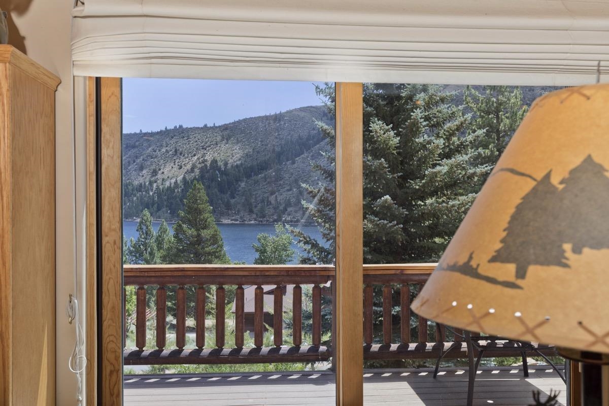 11650 Twin Lakes Road