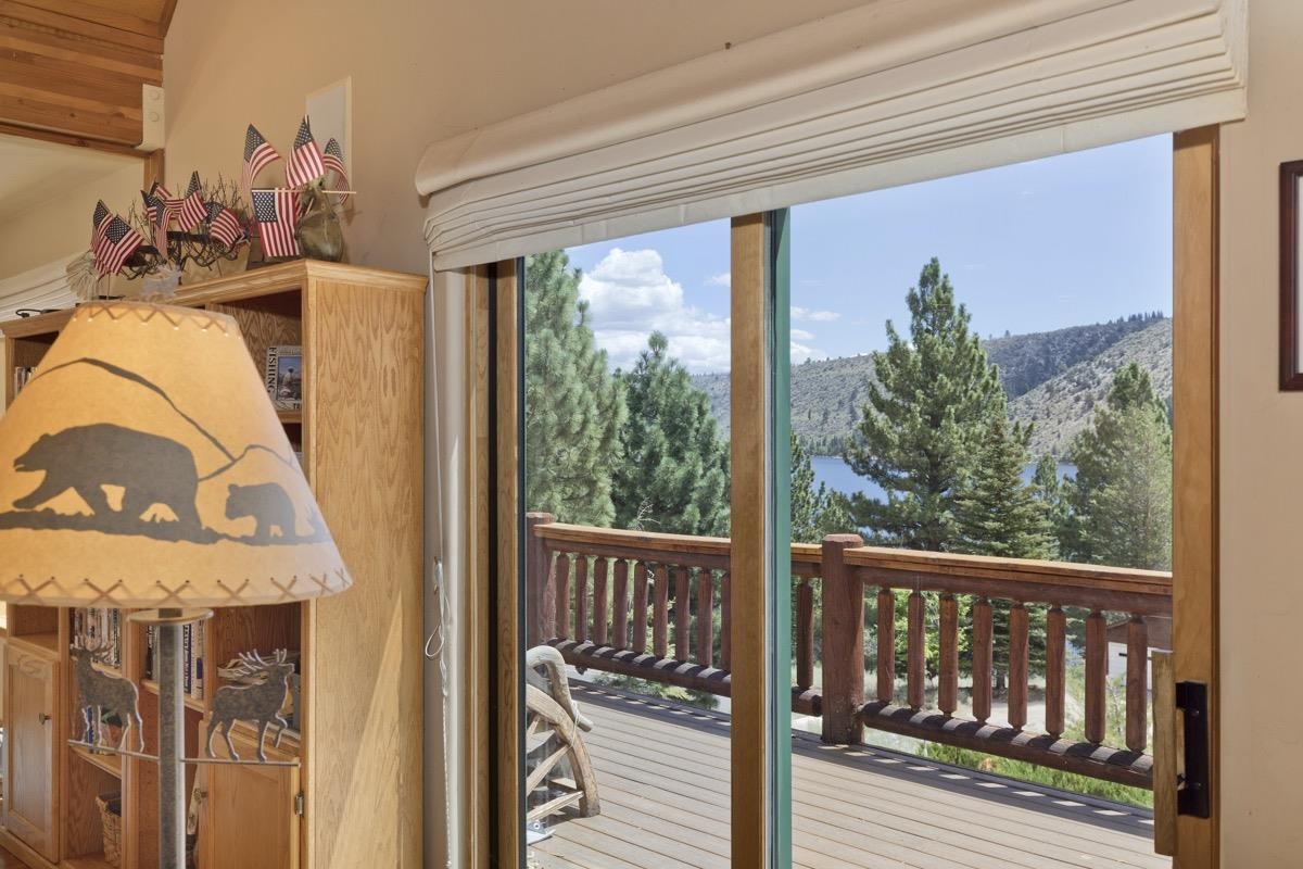 11650 Twin Lakes Road