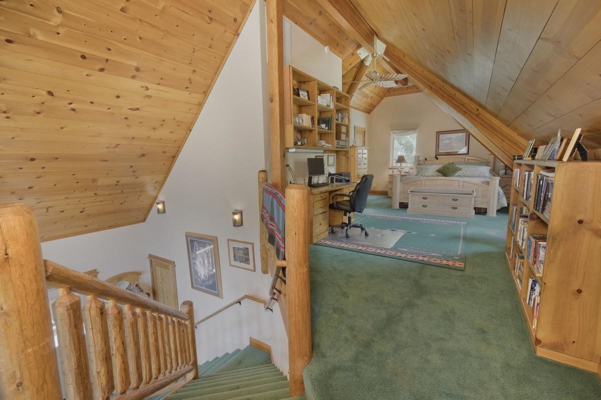 11650 Twin Lakes Road