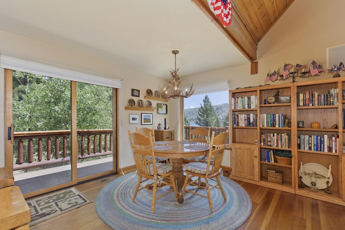 11650 Twin Lakes Road