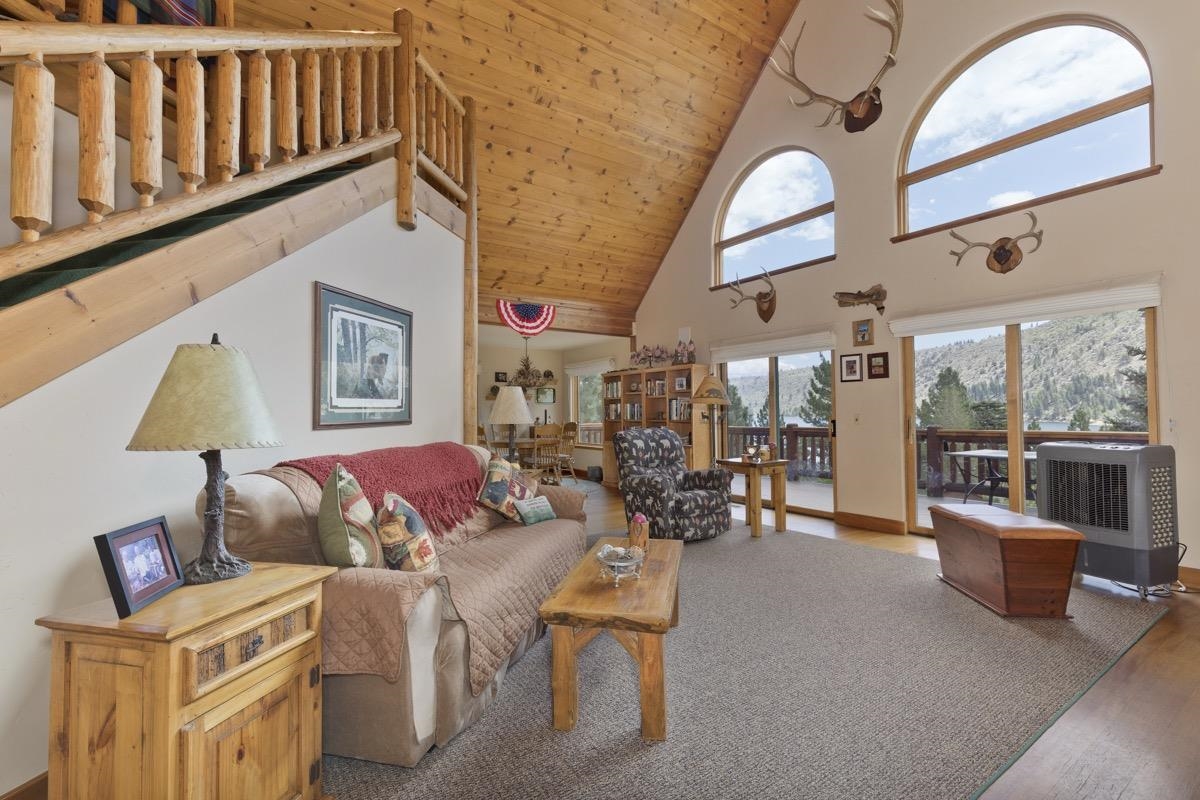 11650 Twin Lakes Road