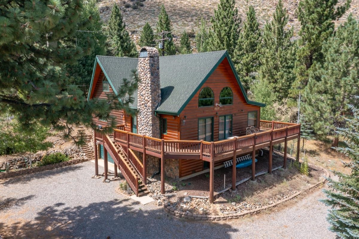 11650 Twin Lakes Road