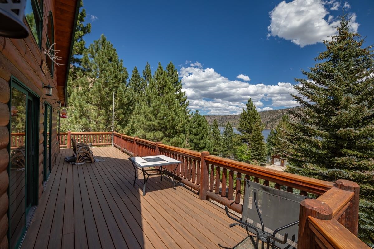 11650 Twin Lakes Road